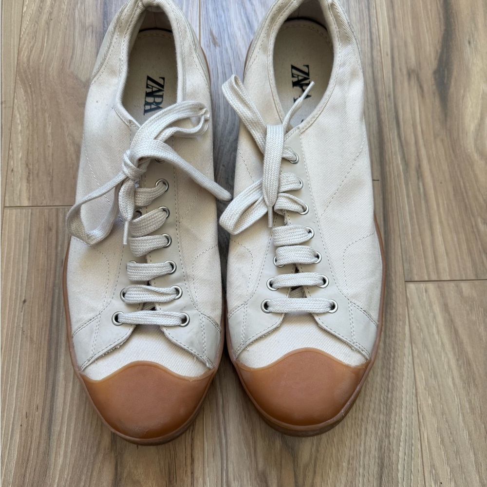 Zara Cream Canvas Sneakers with Tan Toe Mens 13